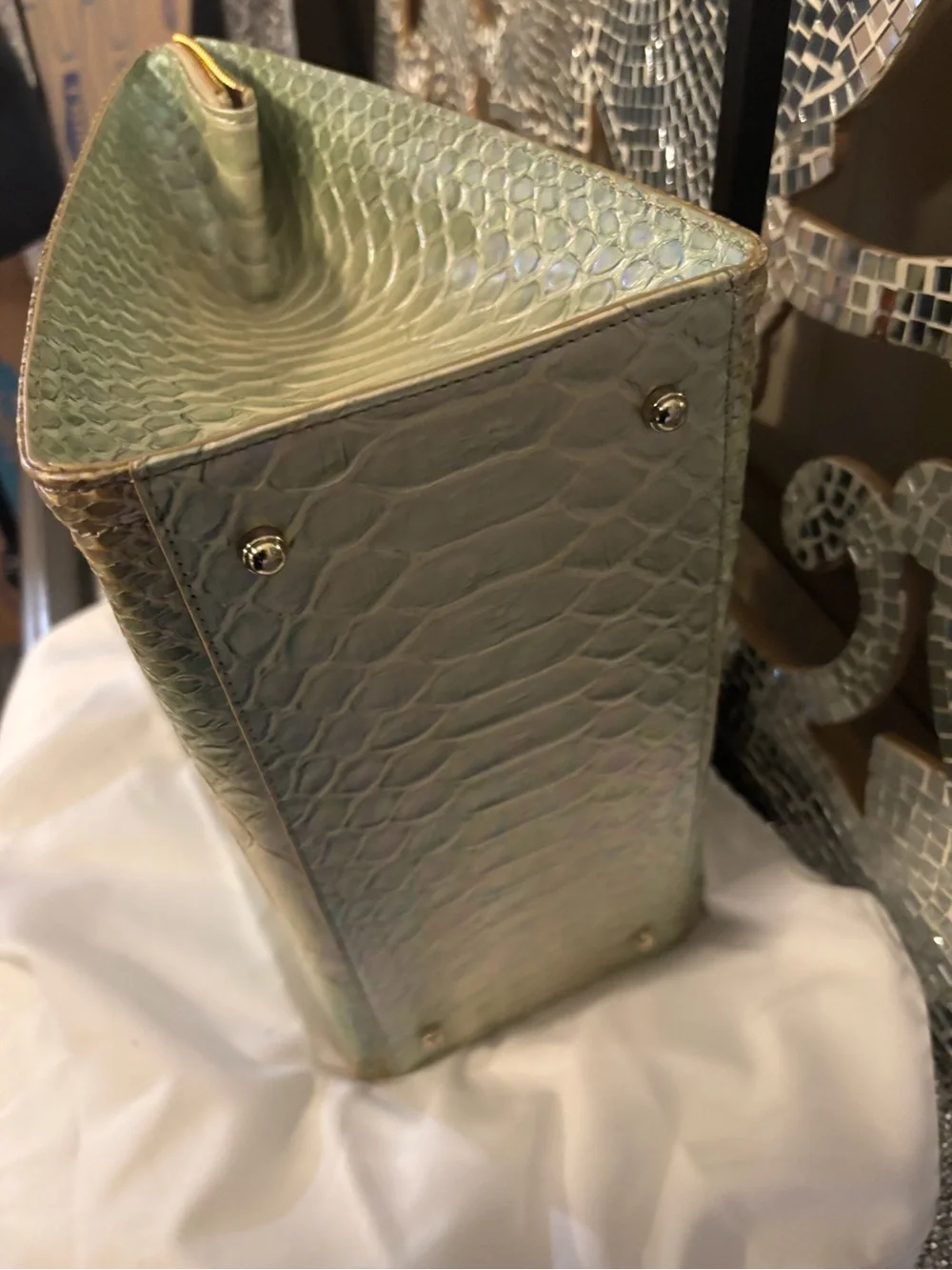 🌟Brahmin Metallic Gold Croc-Embossed Satchel